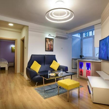 Skopje Deluxe Apartments Luaran gambar