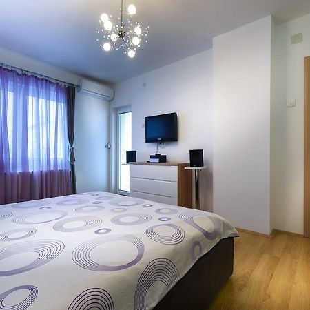 Skopje Deluxe Apartments Luaran gambar